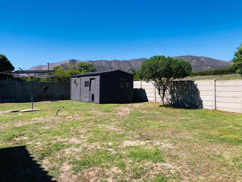 2 Bedroom Property for Sale in De Kelders Western Cape